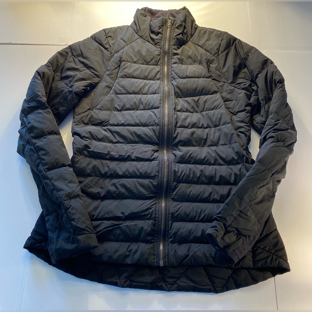 Lululemon Fluffed Up Jacket  Black EUC - Picture 8 of 12